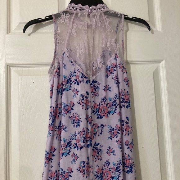 Sold. SUMMER CLEARANCE 🌞 - Picture 2 of 5